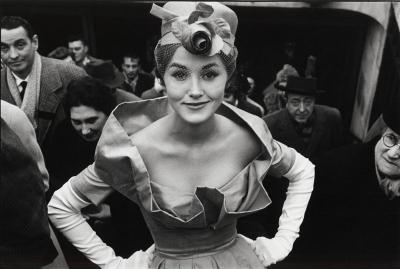 Monique Dutto, Metro Exit for Jours De France 1959