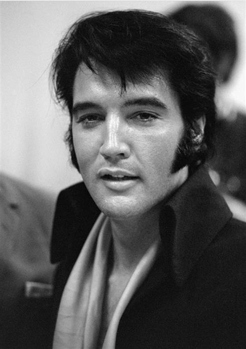 Elvis Presley 