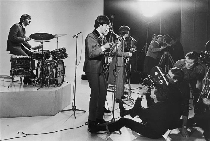 The Beatles filming concert scenes for 'A Hards Day's Night '