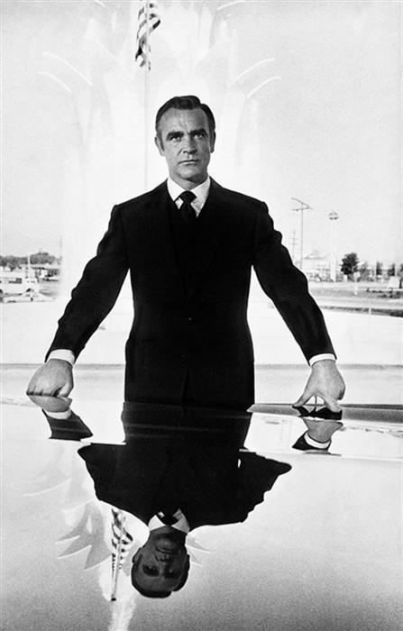 Sean Connery Reflection as James Bond 
