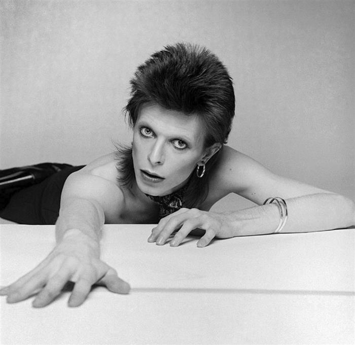 David Bowie photographed for the Diamond Dogs album cover, 1974