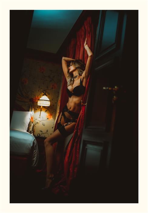 Room 217  Box  Set of 12 Prints  No 9