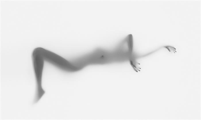 Eric Ceddairi Amnios Floating 