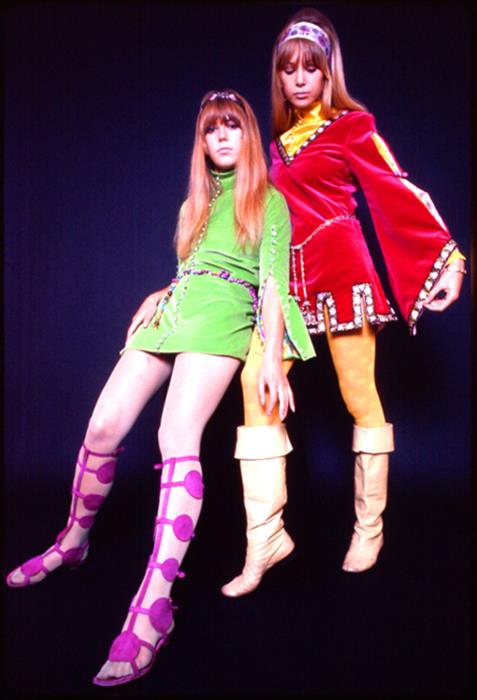 'Pattie Boyd-Harrison and Jenny Boyd', London, 1967